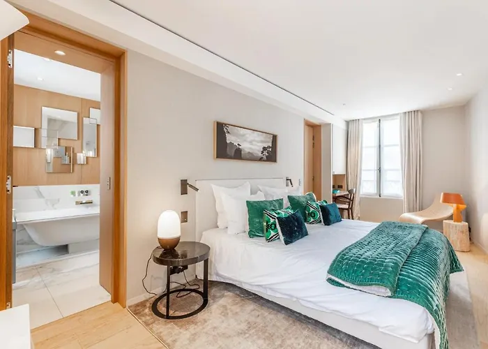 Maison Labruyere - Serviced Mansion Saint Germain Semesterbostad